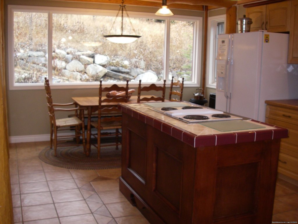 Breakfast table/kitchen area  | Sun Peaks Resort Private Post &Beam Chalet | Image #10/23 | 