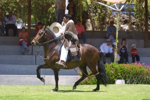exclusive horseback riding tours in Peru | Urubamba, Peru | Horseback Riding & Dude Ranches