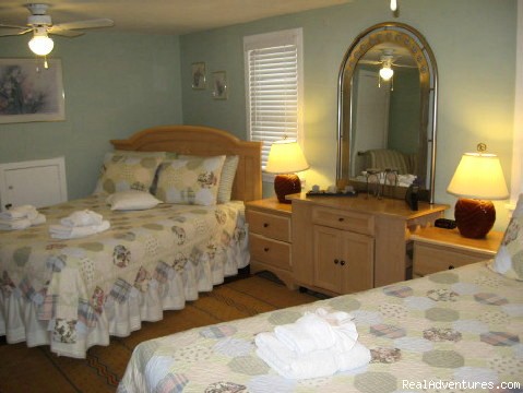 Williams Gate Bed and Breakfast Private Suites: Photo #6