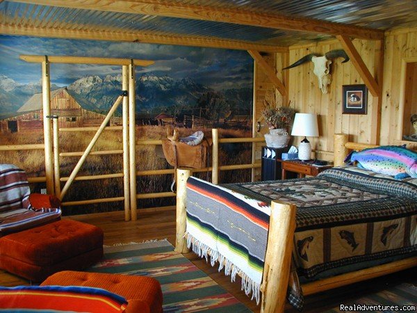 Teton Room | Experience the West at K3 Guest Ranch B&B! | Image #4/10 | 