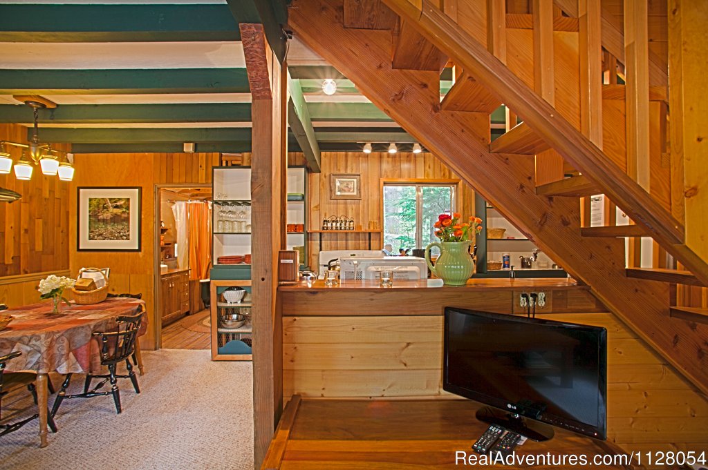 Coho Cabin | Luxury Cabins w/hot tubs, fire pit - Mt. Rainier | Image #21/26 | 