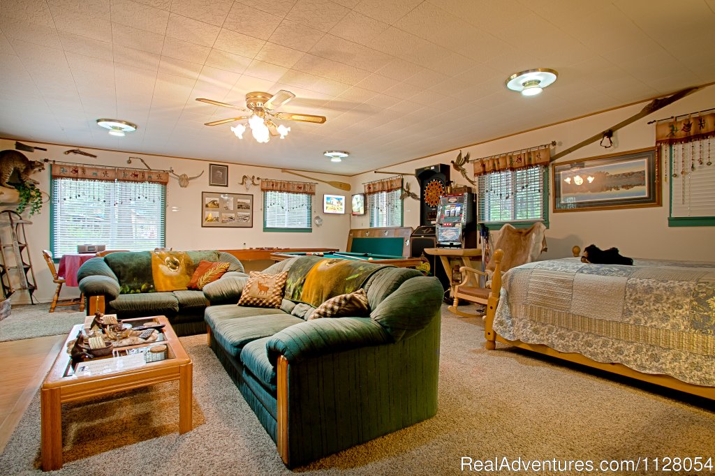 Starry Nights by the Creek | Luxury Cabins w/hot tubs, fire pit - Mt. Rainier | Image #19/26 | 