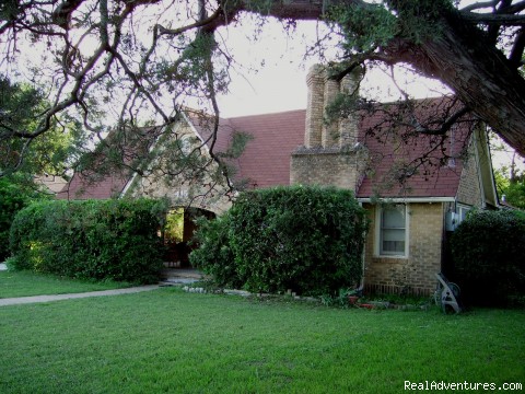 Alla's Historical Bed & Breakfast Inn Dallas,Texas: Alla's Historical Bed and Breakfast