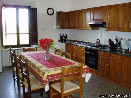 kitchen | Beautiful Indipendent Villa In Tuscany | Image #2/4 | 