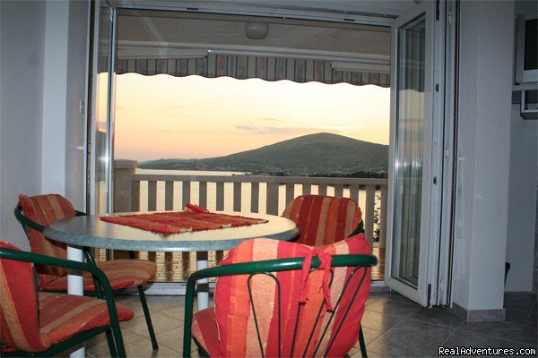 Apartment for two | Villa PaPe self catering and bed & breakfast | Image #2/3 | 