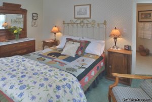 Inn at Crystal Lake and Plamer House Pub | Eaton, New Hampshire | Bed & Breakfasts