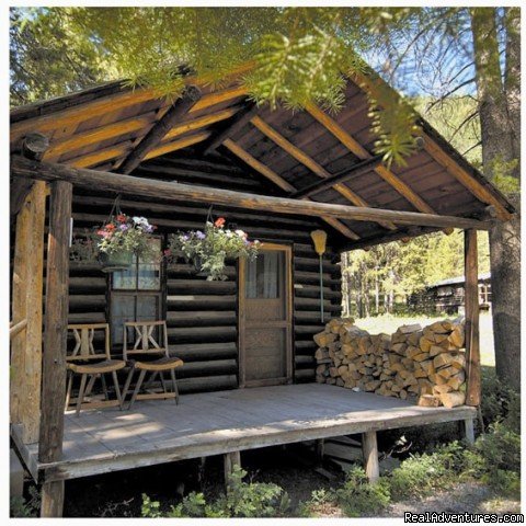 Our Historic Cabin | Small Authentic Old West Guest Ranch Experience | Image #2/8 | 