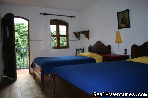 Hostal Dona Esther Otavalo: twin room