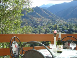 Pikes Peak Cabin  By Garden Of The Gods | Manitou Springs, Colorado | Vacation Rentals