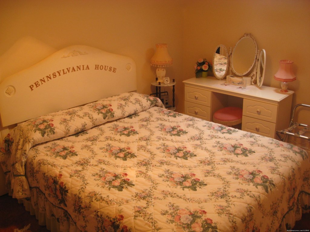 Double Room with King Size bed with Un-suite | Pennsylvania House B&B | Image #6/18 | 