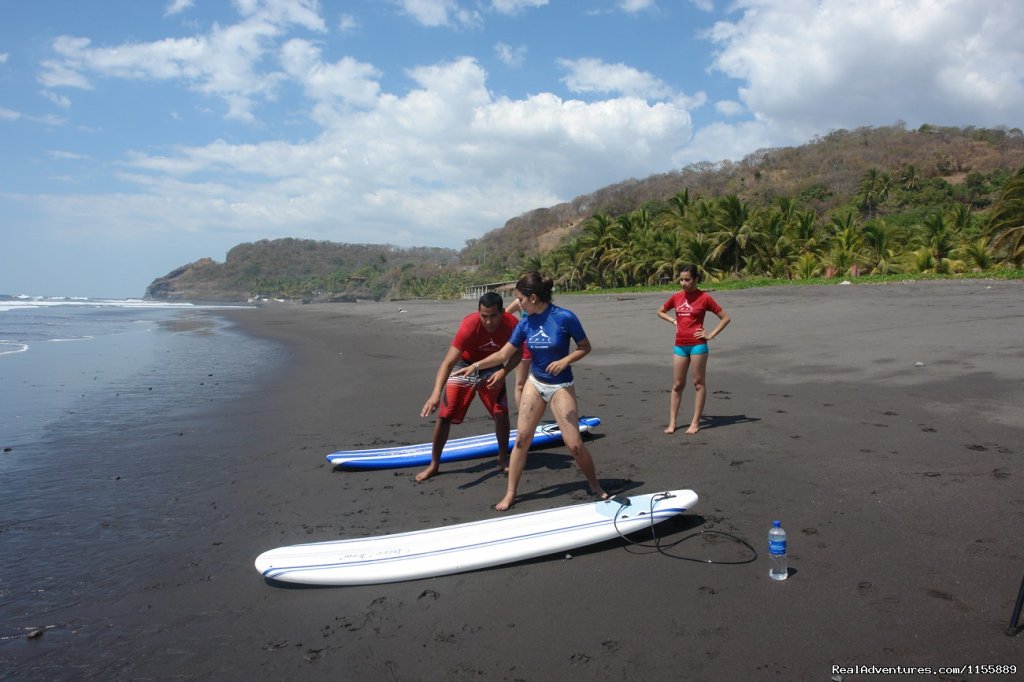 Classes de surf | Hotel Miraflores, Las Flores East El Salvador | Image #14/23 | 