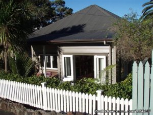 Auckland - Karins Garden Villa B&B/Homestay
