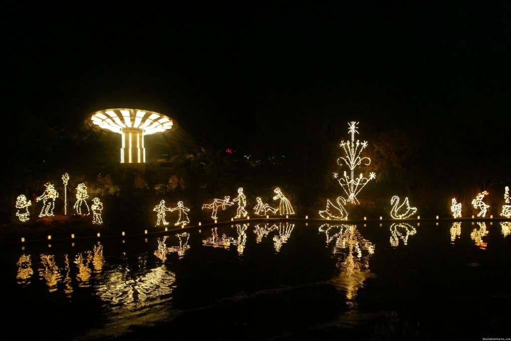 Holiday Lights at Gilroy Gardens | Gilroy, California  | Photography | Image #1/2 | 