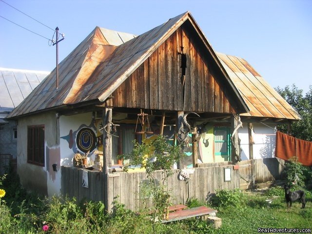 The guesthouse ERR | Traditional Transilvanian house-Romania | Blajenii de Sus , Bistrita-Nasaud, Romania | Youth Hostels | Image #1/1 | 