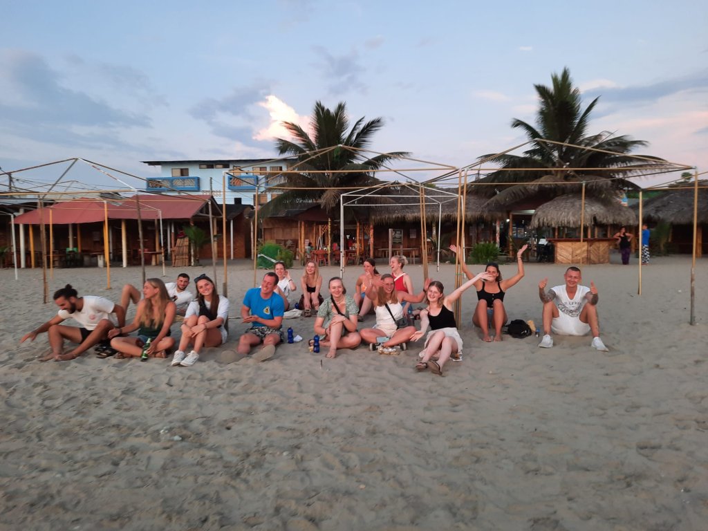 Learn Spanish On The Beach, Surf And Scuba Dive | Image #3/4 | 