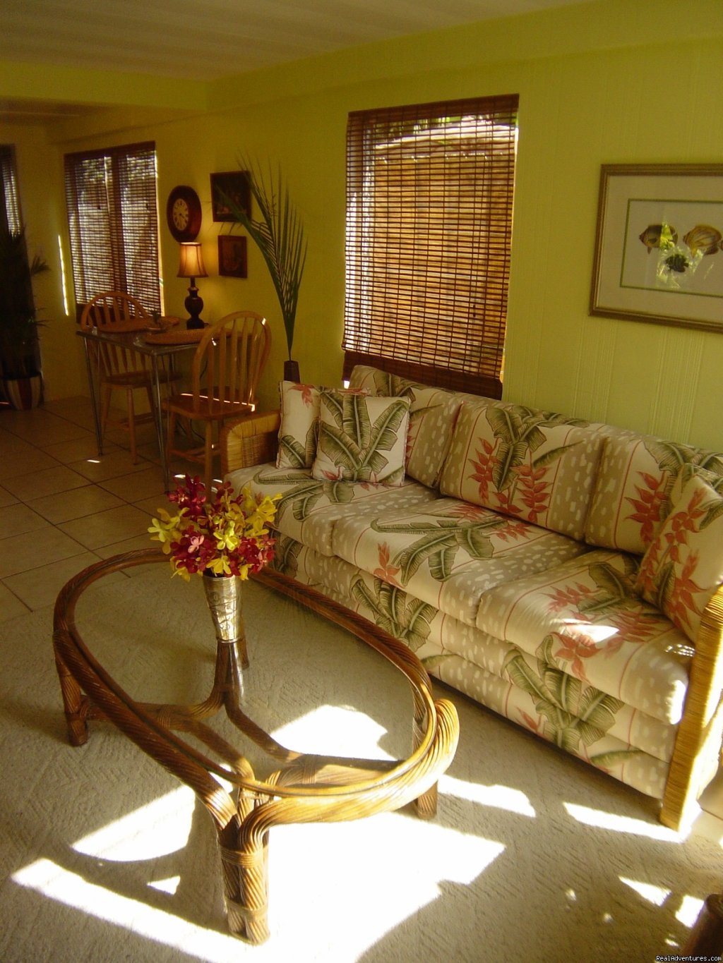 One Bedroom Bungalow Living Room | Tranquil Tropical Guest House | Image #3/5 | 