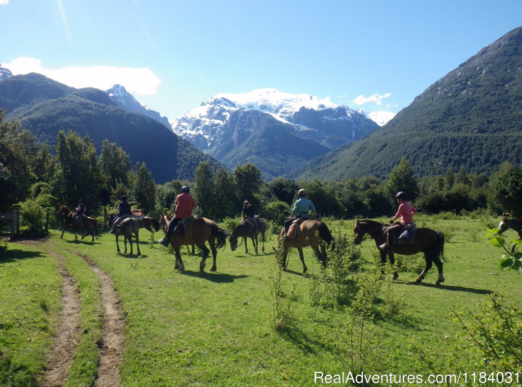 The Ventisqueros Valley | Riding and Trekking in Chilean Patagonia | Image #11/11 | 