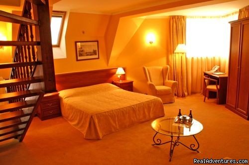 room from Dracula Hotel | Ski package in Transylvania with ski courses | Brasov, Romania | Skiing & Snowboarding | Image #1/1 | 