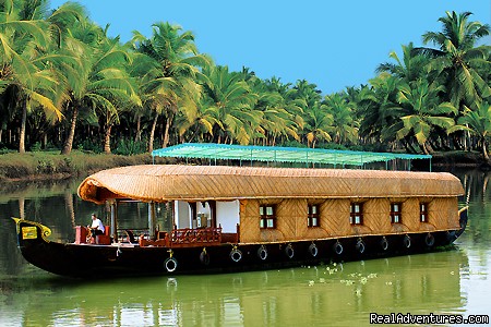 houseboats in kerala. luxary houseboat: kerala:
