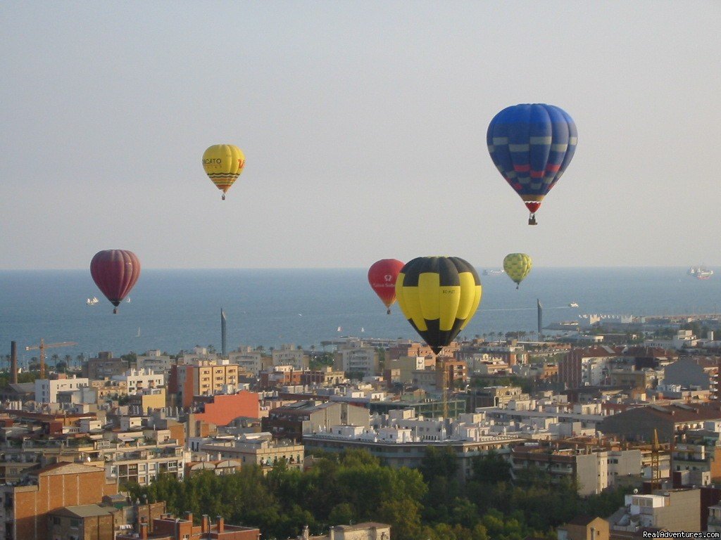 Ballooning in Barcelona (Spain) | Image #2/11 | 