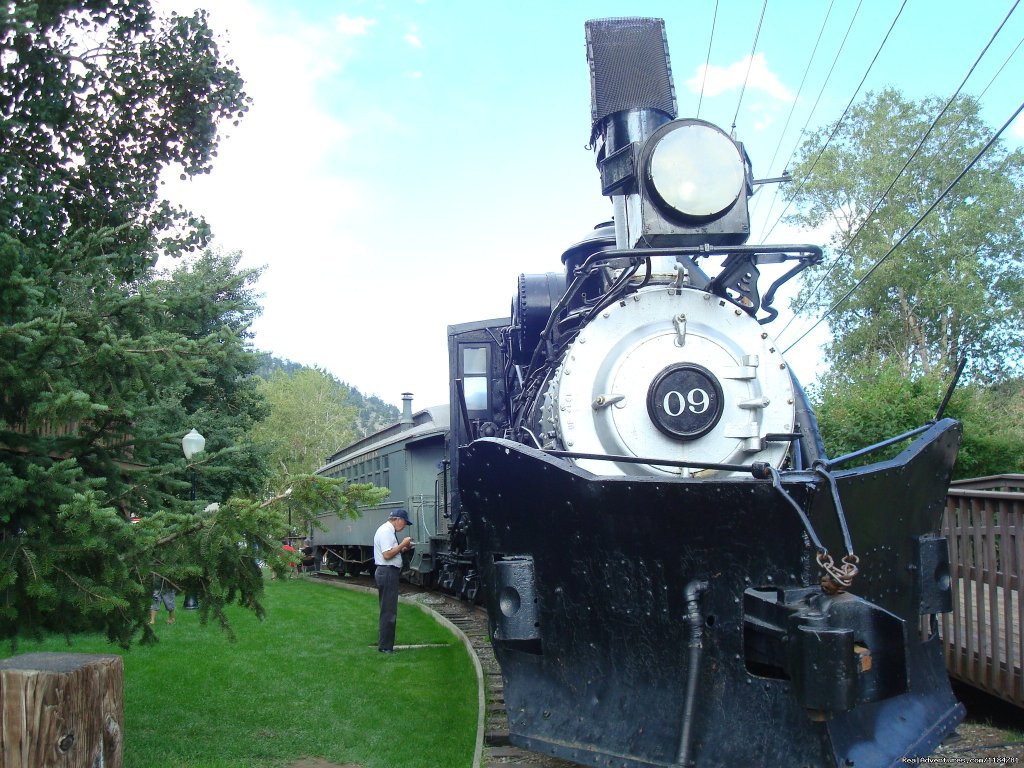 Old Historic Train In Idaho Springs | Mt Evans Cabin, Hot Springs & Historic Town | Image #16/24 | 