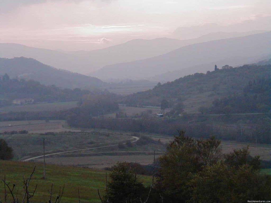Pierle Valley: a storybook view! | Mountain Bike from your front door in Umbria! | Image #10/15 | 