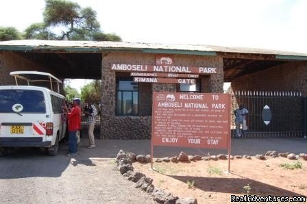 Amboseli national park,Park gate | Kenya safari tour operator for Nairobi and Mombasa | Image #11/24 | 