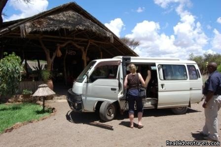Safari minibus,side view | Kenya safari tour operator for Nairobi and Mombasa | Image #13/24 | 