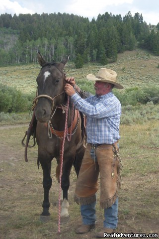 Range Riders:  Riding with Wolves | Bozeman, Montana | Horseback Riding & Dude Ranches