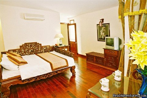 A half of Suite- Bed room | Hong Ngoc 1 Hotel | Image #6/11 | 