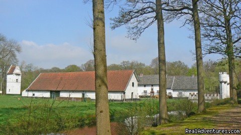 Ursel Drongengoed Estate | Romantic Lodge in Drongengoed Naturpark / Bruges  | Image #8/25 | 
