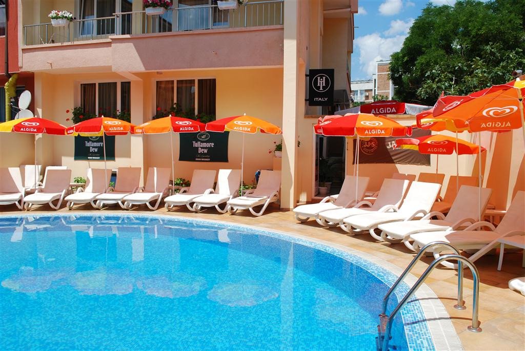 Hotel Italia Pool | Romantic Holiday At Hotel Italia In Nessebar,bg | Nessebar, Bulgaria | Hotels & Resorts | Image #1/12 | 