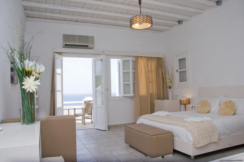Superior Double Room 2 | Romantic Luxury Getaway in Mykonos | Image #5/22 | 