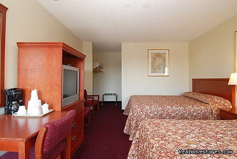 double bed room | Niagara Lodge & Suites, Lundy's Lane, Niagara Fall | Image #6/14 | 