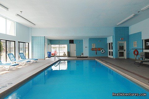 indoor pool | Niagara Lodge & Suites, Lundy's Lane, Niagara Fall | Image #3/14 | 