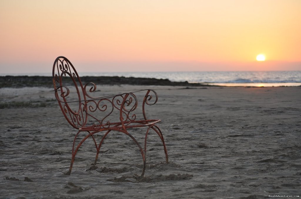 Sunset | Relaxing Getaway At Seaside Villa | Image #5/8 | 