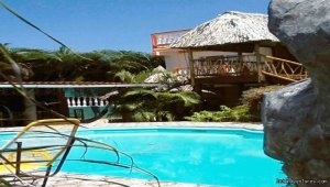 La Delphina Bed and Breakfast Bar and Grill | La ceiba, Honduras | Hotels & Resorts