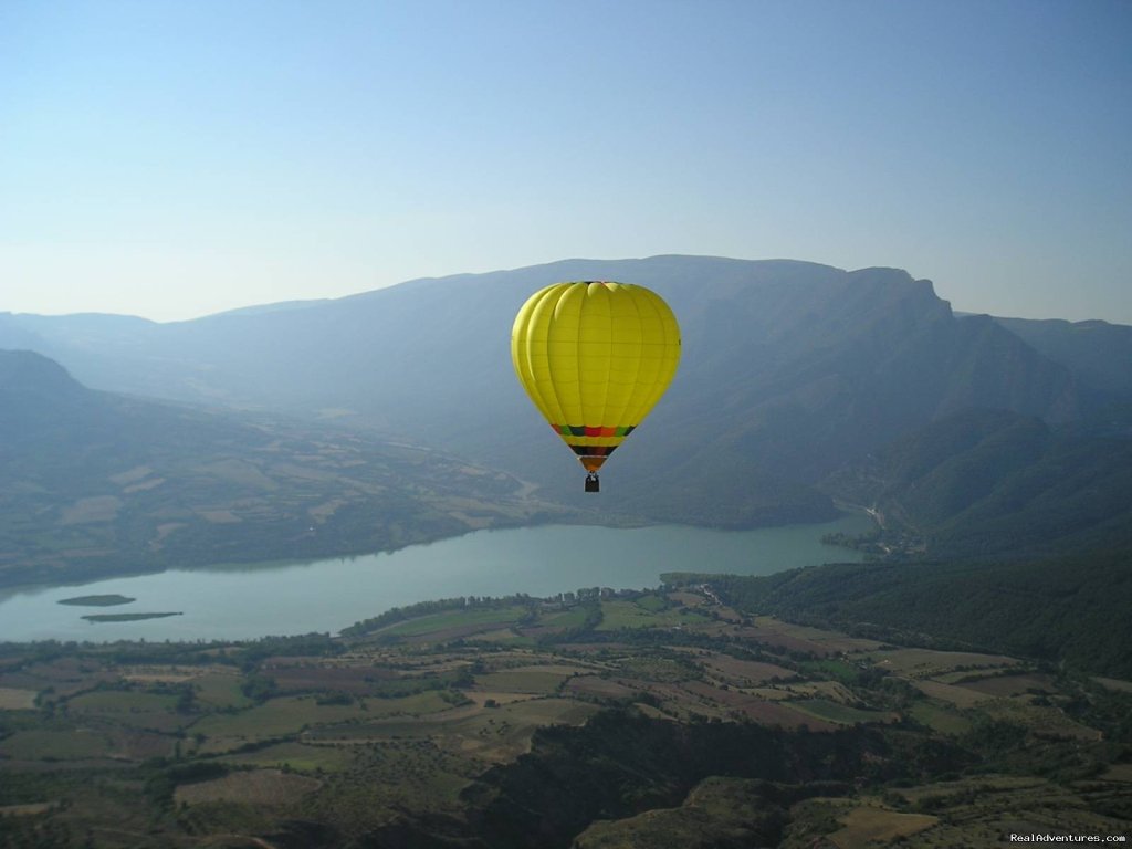 Hot air Ballooning in Barcelona & Pyrenees | Image #3/7 | 