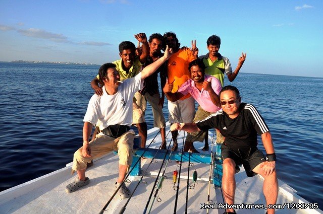 Nakamura san trip with Dolphin  May 2012 | Maldives Trips - Fishing, Surfing, & Scuba Diving | Image #7/19 | 