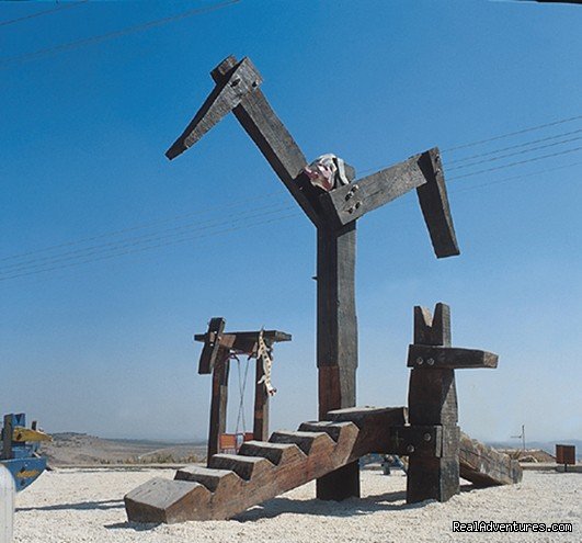 Environmental Sculpture, Israel | Self Drive Car Trips in Israel | Image #3/10 | 
