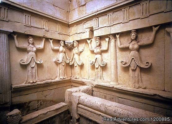 Thracian tomb in Sveshtari | Exclusive Bulgaria round tour | Image #8/9 | 