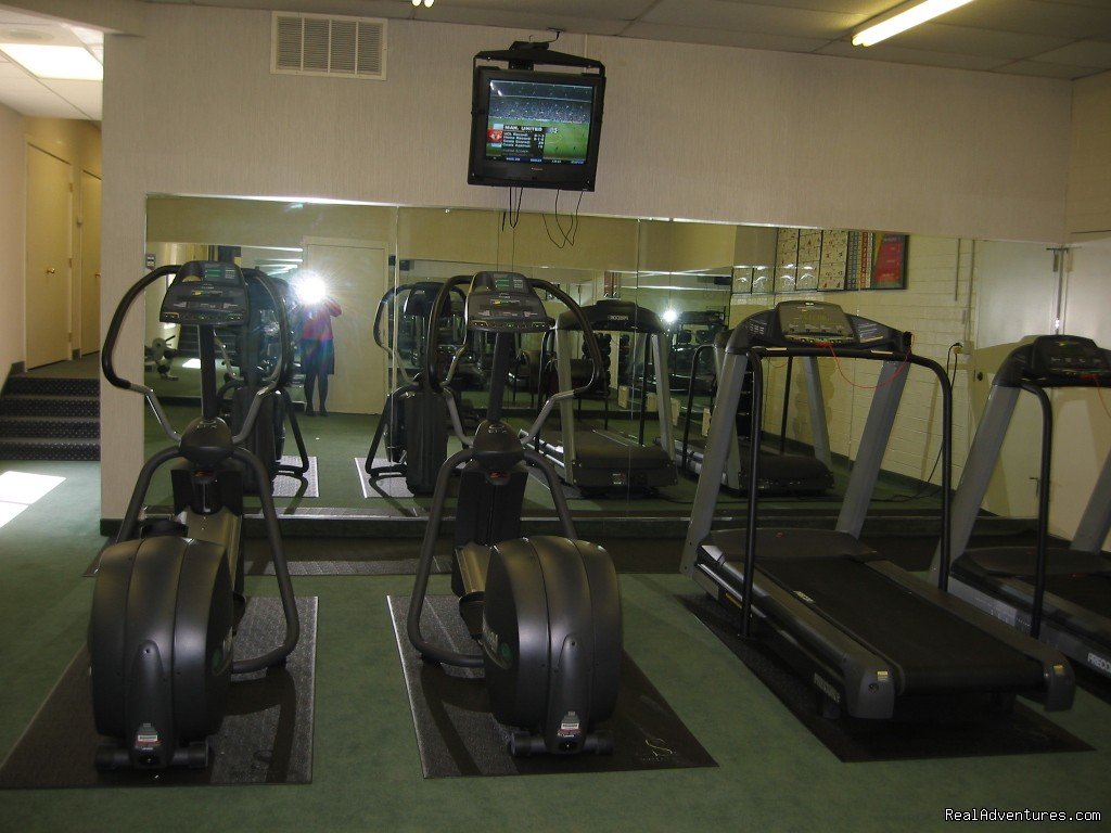 Exercise Room | Romantic & Family Vacation Getaway, Wine Tours | Image #11/21 | 