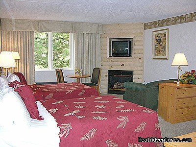 Double Fireplace Room | Romantic & Family Vacation Getaway, Wine Tours | Image #9/21 | 