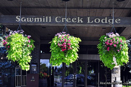 Sawmill Creek Lodge | Romantic & Family Vacation Getaway, Wine Tours | Image #18/21 | 