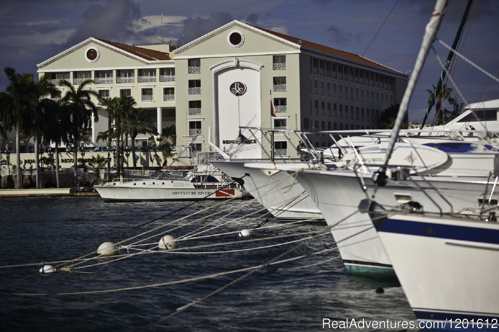 Renaissance Marina Hotel - Adult only | Renaissance Aruba Resort & Casino | Image #2/15 | 