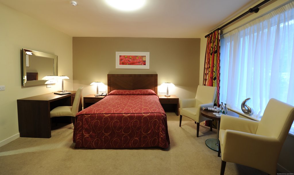 Double Bedroom | Ballyroe Heights Hotel | Image #5/9 | 