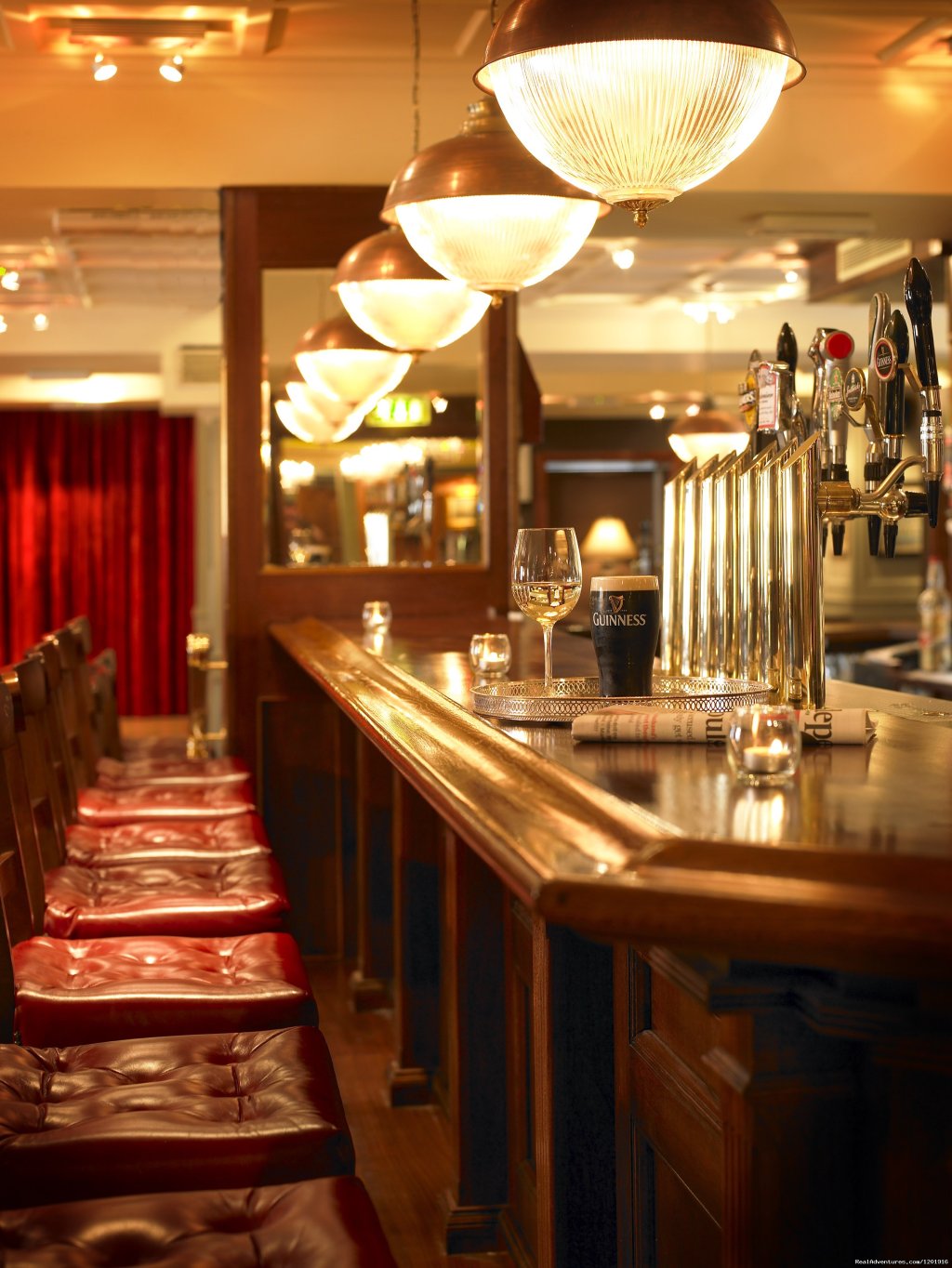Petie Joes Bar | Castlecourt Hotel | Image #3/22 | 