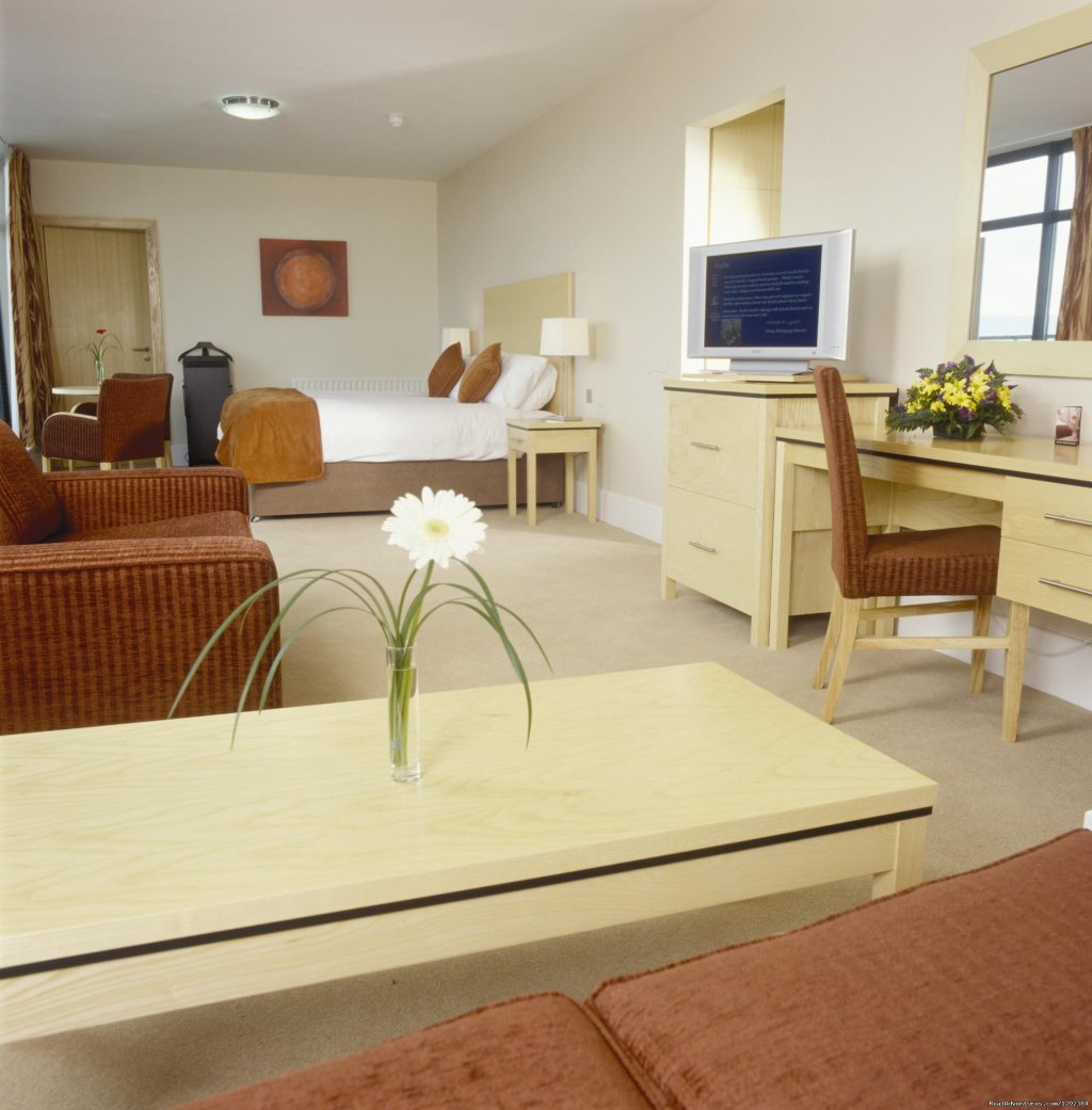 Large Family Room | Green Isle Conference & Leisure Hotel | Image #4/9 | 