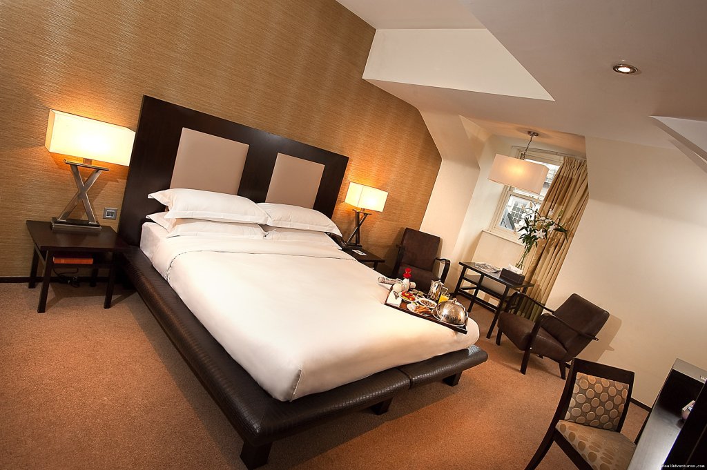 Superior Room | Ten Square Luxury Hotel | Image #2/6 | 