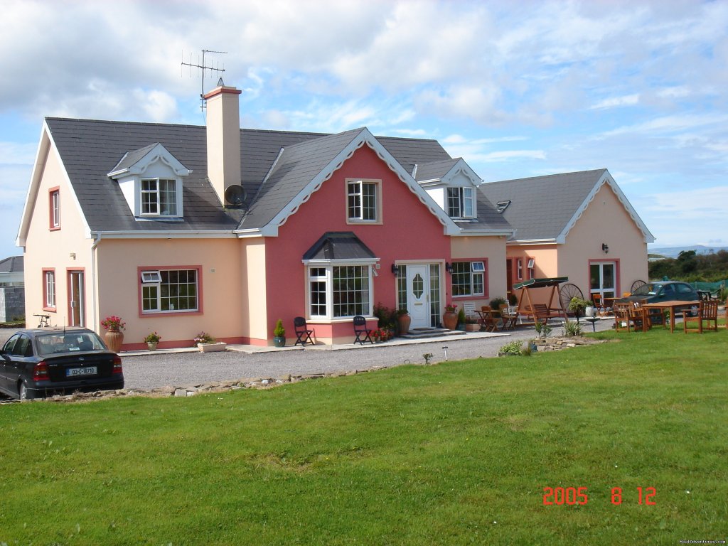 Lurraga House | Tralee, Ireland | Bed & Breakfasts | Image #1/10 | 